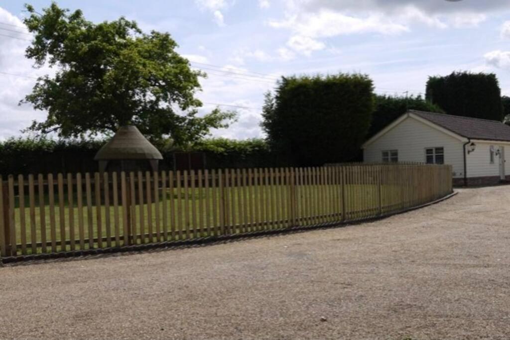 The Oaks, Luxury 2 Bedroom Cottage In A Peaceful Location Haughley Kültér fotó